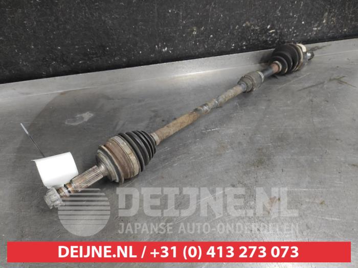 Toyota Verso-S Antriebswelle rechts vorne O620204