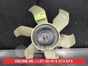 Gebruikte Viscosekoppeling koelvin Mitsubishi L-200 2.4 Clean Diesel 4WD Prijs op aanvraag aangeboden door V.Deijne Jap.Auto-onderdelen BV
