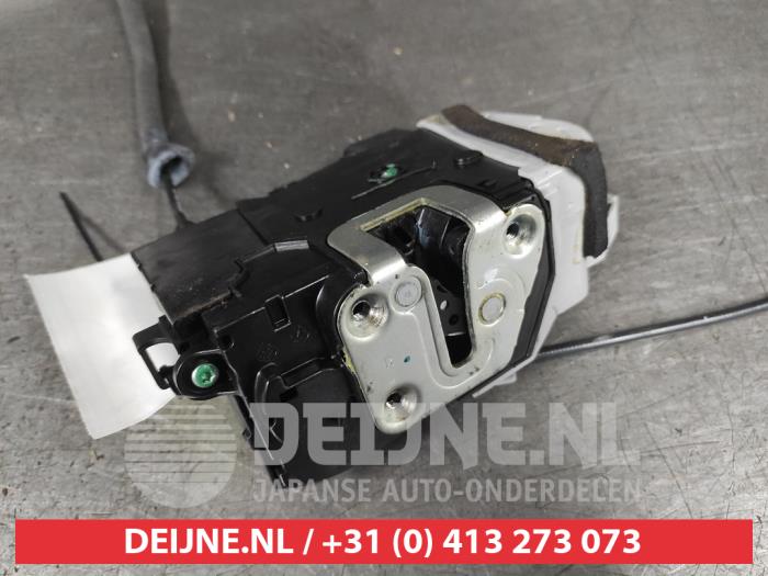 Hyundai IX20 Türschlossmechanik 4-türig rechts vorne O620440
