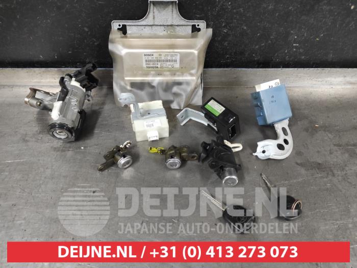 Toyota Yaris Computer Motormanagement O620553