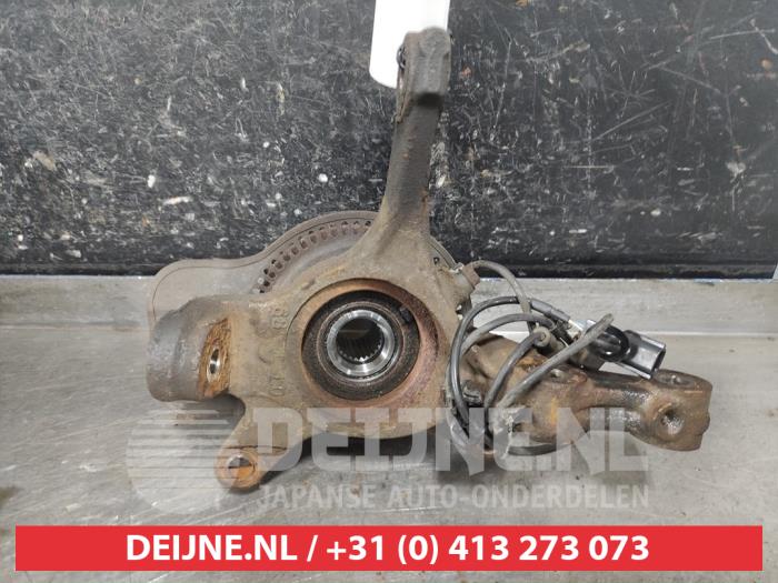 Suzuki Swift Fusee links-voor O620566
