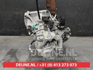 Nissan Juke Versnellingsbak O620680 foto 2