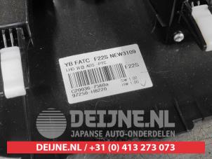 Kia Stonic Kachel Bedieningspaneel O620782 foto 3