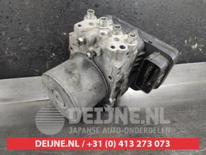 Gebruikte ABS Pomp Toyota Urban Cruiser 1.33 Dual VVT-I 16V 2WD Prijs € 100,00 Margeregeling aangeboden door V.Deijne Jap.Auto-onderdelen BV