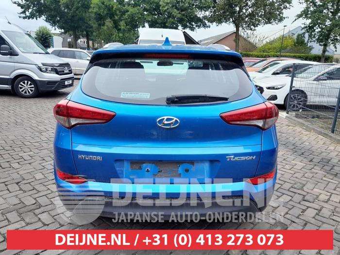 Hyundai Tucson Tailgate O621122