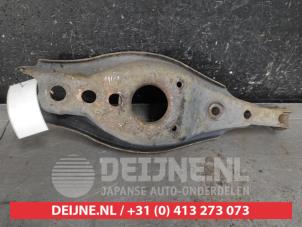 Toyota Auris Draagarm rechts-achter O621221 foto 2