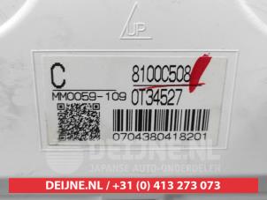 Mitsubishi Outlander Tacho - Kombiinstrument KM O621324 foto 3