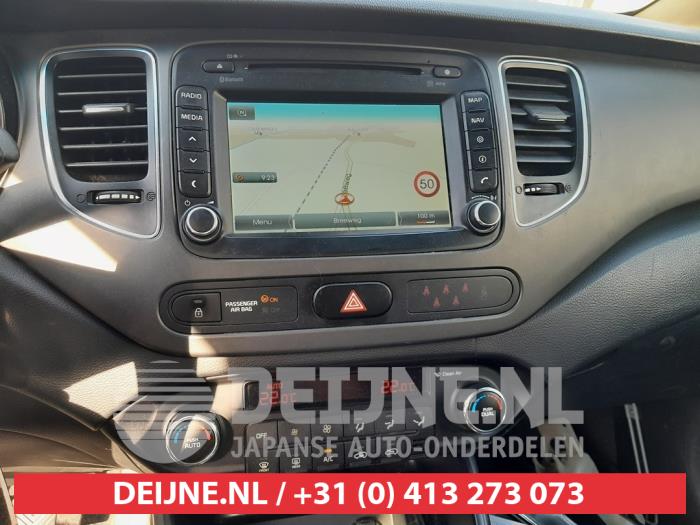 Kia Carens Heizung Bedienpaneel O621523