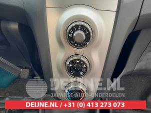 Toyota Yaris Kachel Bedieningspaneel O621607 foto 3