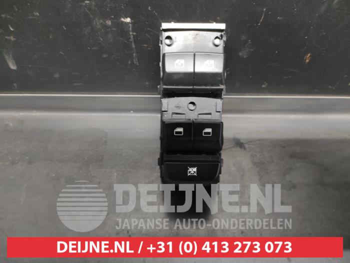 Kia Ceed Kombischalter Fenster O621696