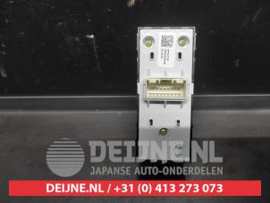 Kia Ceed Multi-functional window switch O621696 photo 2