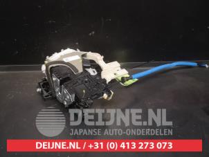Kia Ceed Door lock mechanism 4-door, front left O621699 photo 2