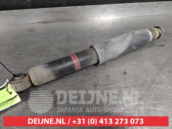 Suzuki Jimny Stoßdämpfer links vorne O621758