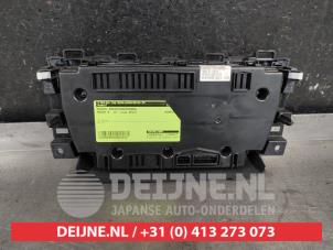 Mazda 6 Heater control panel O621815 photo 2