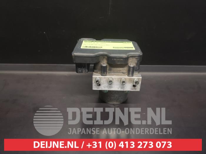 Gebruikte ABS Pomp Toyota C-HR (X1,X5) 1.2 16V Turbo Prijs € 150,00 Margeregeling aangeboden door V.Deijne Jap.Auto-onderdelen BV
