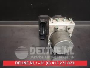 Toyota C-HR ABS Pomp O621863 foto 2