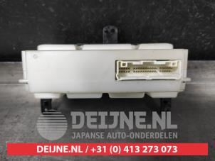 Nissan Qashqai Heater control panel O621924 photo 2