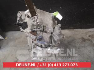 Honda Civic Getriebe O621970 foto 3