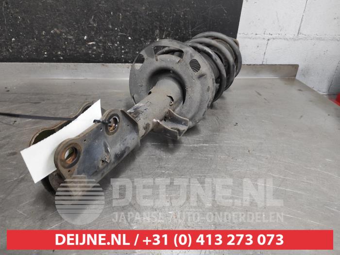 Mazda 6 Schokdemperpoot links-voor O621889