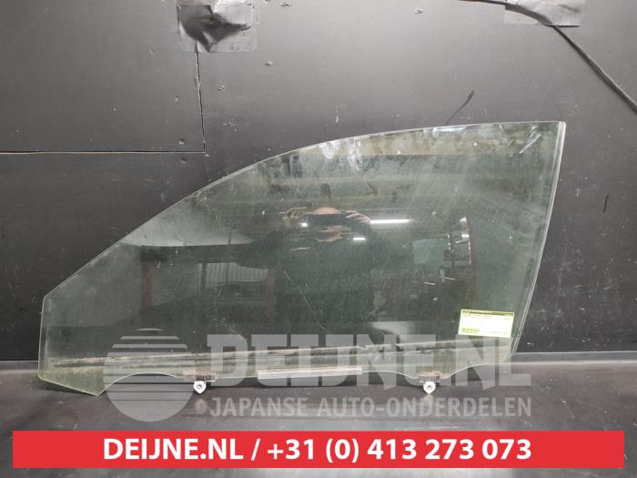 Lexus CT 200h Türscheibe 4-türig links vorne O622029