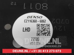 Toyota Yaris Kachel Ventilatiemotor O622073 foto 3