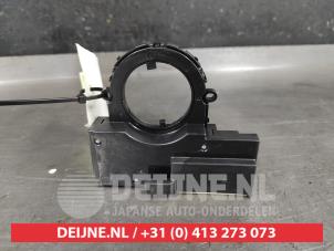 Gebruikte Stuurhoek sensor Toyota Yaris IV (P21/PA1/PH1) 1.5 12V Hybrid 115 Prijs € 125,00 Margeregeling aangeboden door V.Deijne Jap.Auto-onderdelen BV