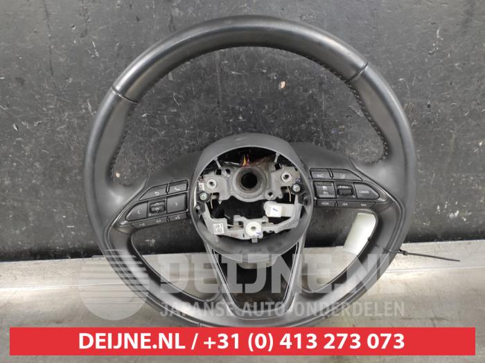 Toyota Yaris Lenkrad O622124