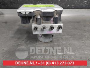 Toyota Yaris ABS Pumpe O622125 foto 2