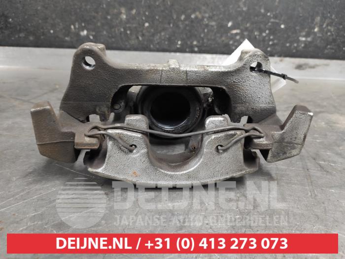 Toyota Yaris Remklauw (Tang) rechts-voor O622190