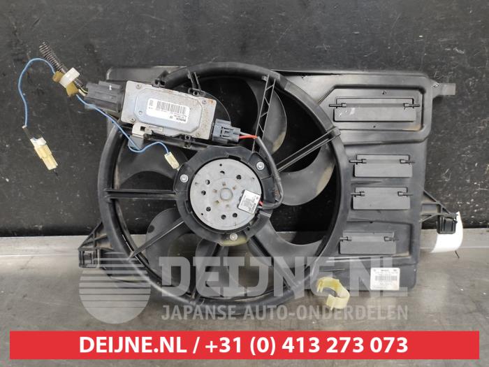 Mazda 5 Koelvinhuis O622288