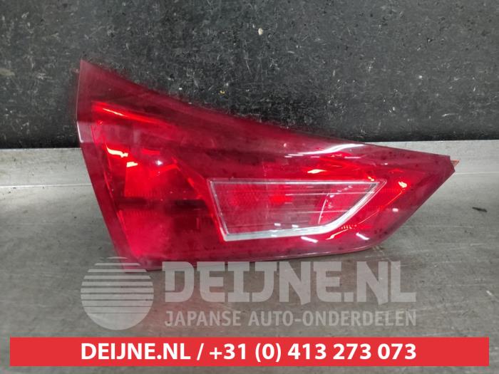 Toyota Auris Achterklep reflector links O622355