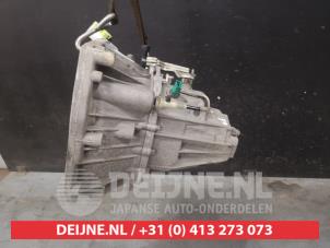 Nissan Juke Gearbox O622437 photo 2