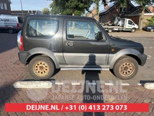 Suzuki Jimny Türscheibe 2-türig rechts O622580 foto 2