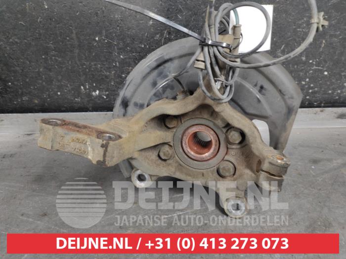 Nissan Juke Fusee rechts-voor O622770
