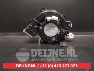 Toyota C-HR Akkulüfter O623013 foto 2