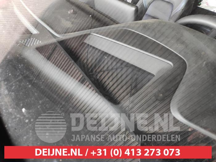 Gebruikte Head-up display Nissan Qashqai (J12) 1.5 VC-T e-Power 16V Prijs op aanvraag aangeboden door V.Deijne Jap.Auto-onderdelen BV