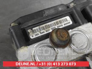 Kia Ceed ABS Pomp O623649 foto 3