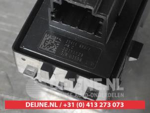 Nissan Qashqai Elektrisch Raam Schakelaar O623665 foto 3