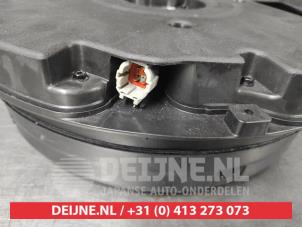 Nissan Qashqai Subwoofer O623680 photo 3