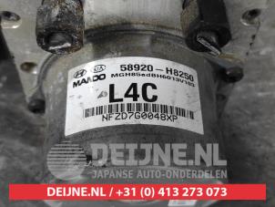 Kia Stonic ABS Pumpe O623735 foto 2
