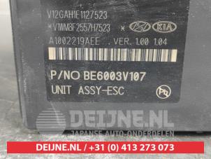 Kia Stonic ABS Pumpe O623735 foto 3