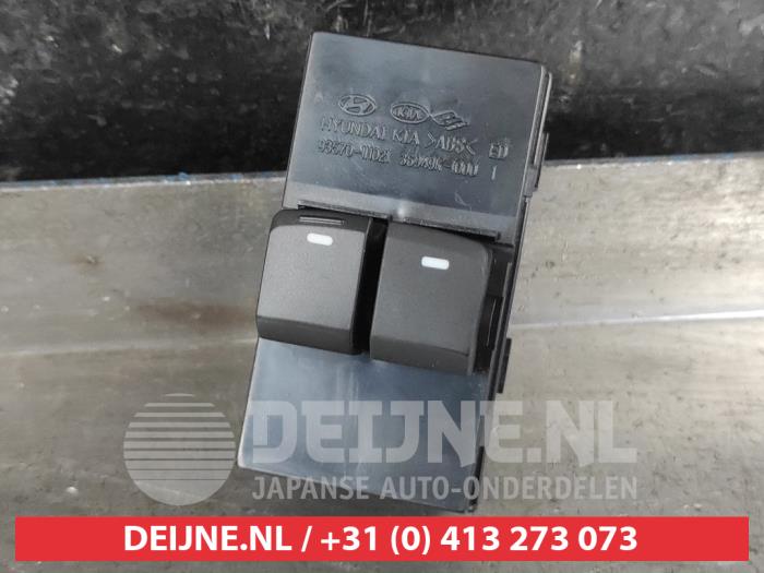 Hyundai IX20 Multi-functional window switch O9990008978