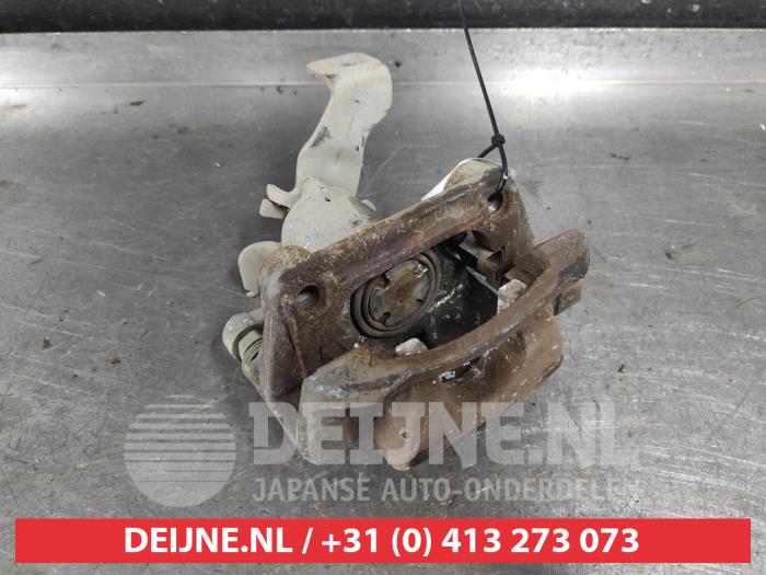 Hyundai I30 Remklauw (Tang) links-achter O623955
