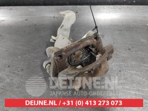 Gebruikte Remklauw (Tang) links-achter Hyundai i30 Wagon (PDEF5) 1.0 T-GDI 12V Prijs € 75,00 Margeregeling aangeboden door V.Deijne Jap.Auto-onderdelen BV
