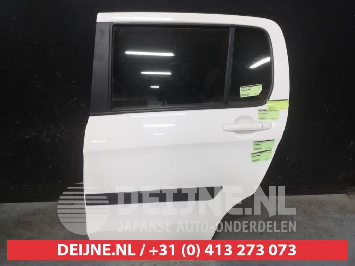 Suzuki Celerio Portier 4Deurs links-achter O623988