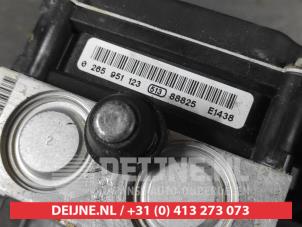 Subaru Forester ABS Pumpe O624141 foto 3