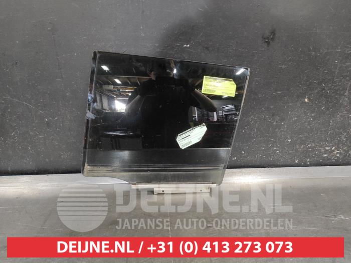 Suzuki Swift Portierruit 4Deurs links-achter O624177