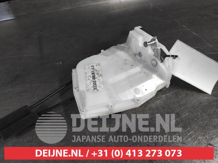 Suzuki Swift Deurslot Mechaniek 4Deurs links-achter O624178