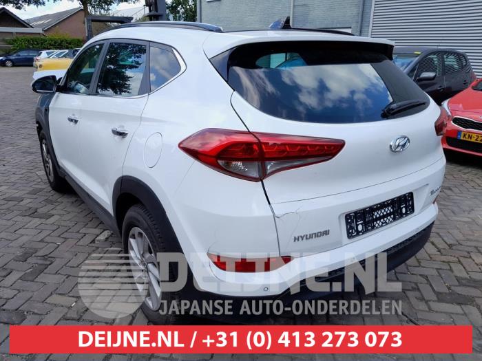 Hyundai Tucson Tailgate reflector, left O624271