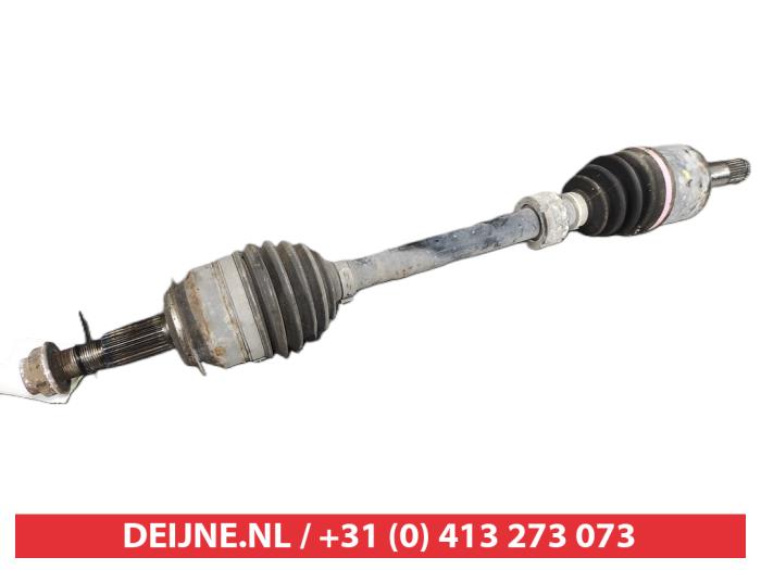 Mazda 3 Aandrijfas links-voor O624370